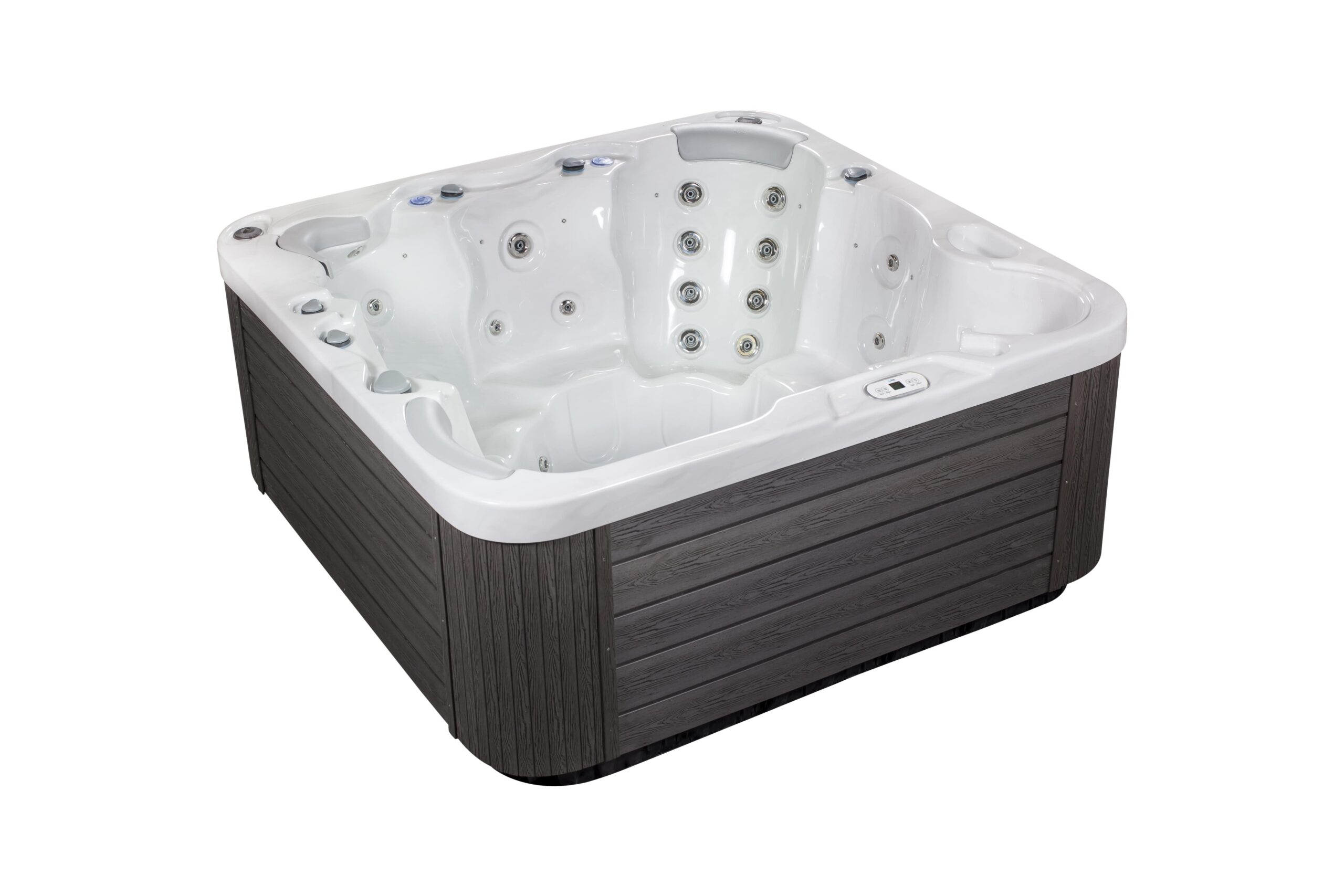 Luxury Large hot tub