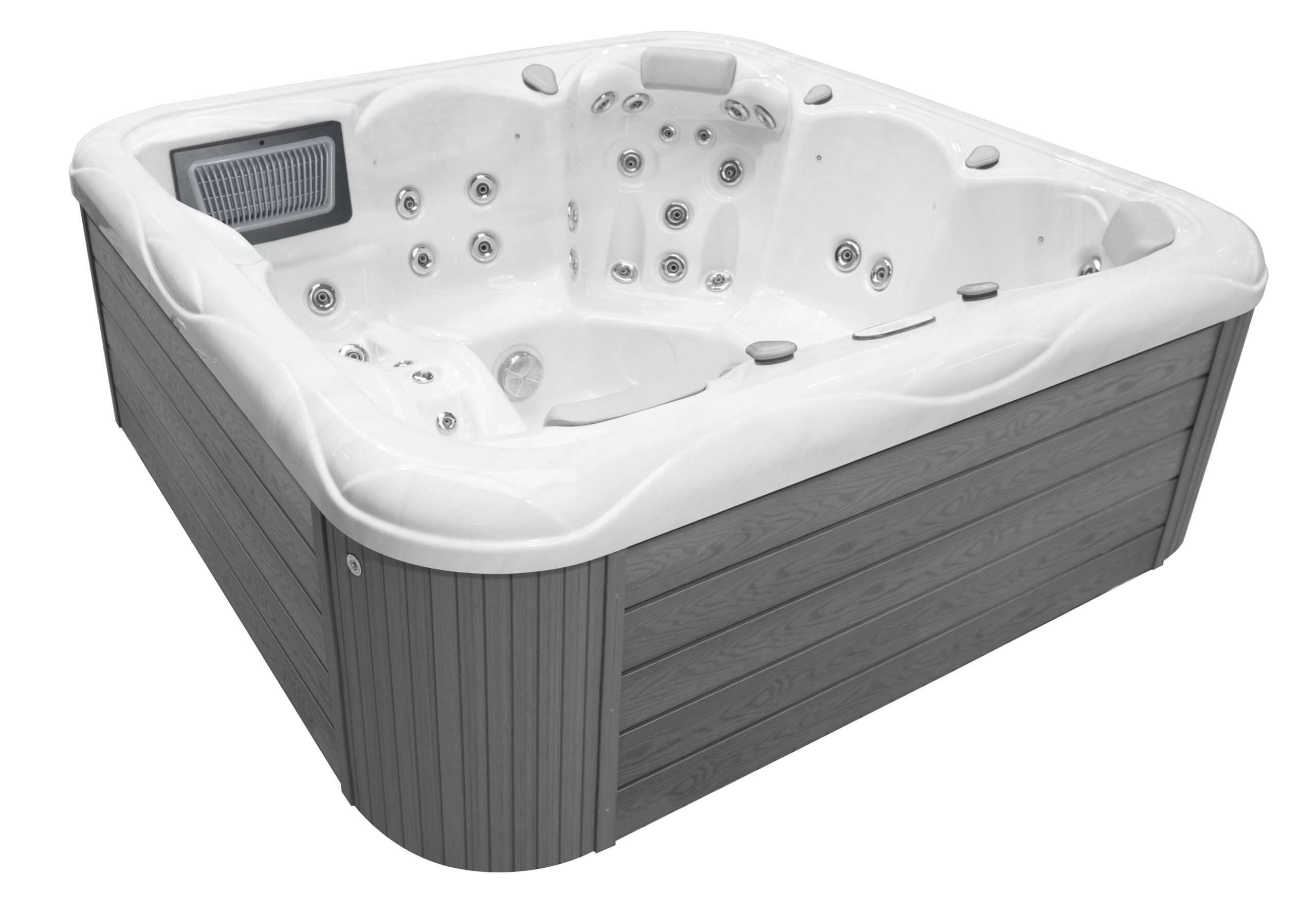 Luxury Large hot tub